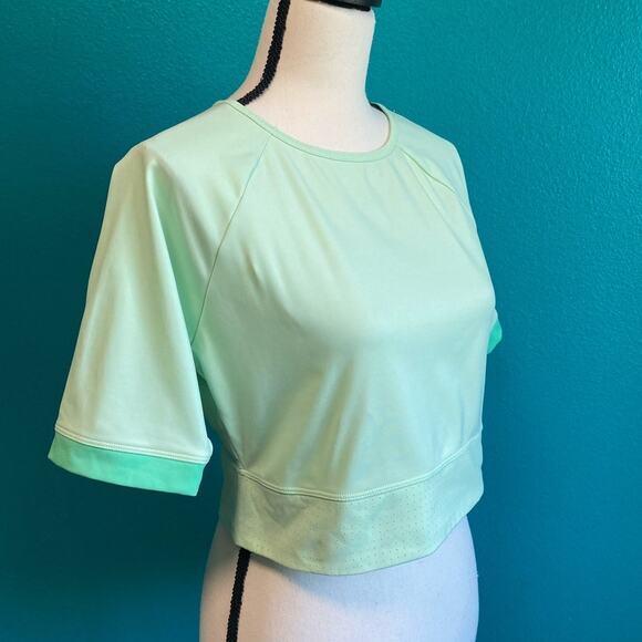 Fabletics Avah Color Block Athletic Crop Top Women's XXL - Picture 3 of 8